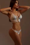 Zoe